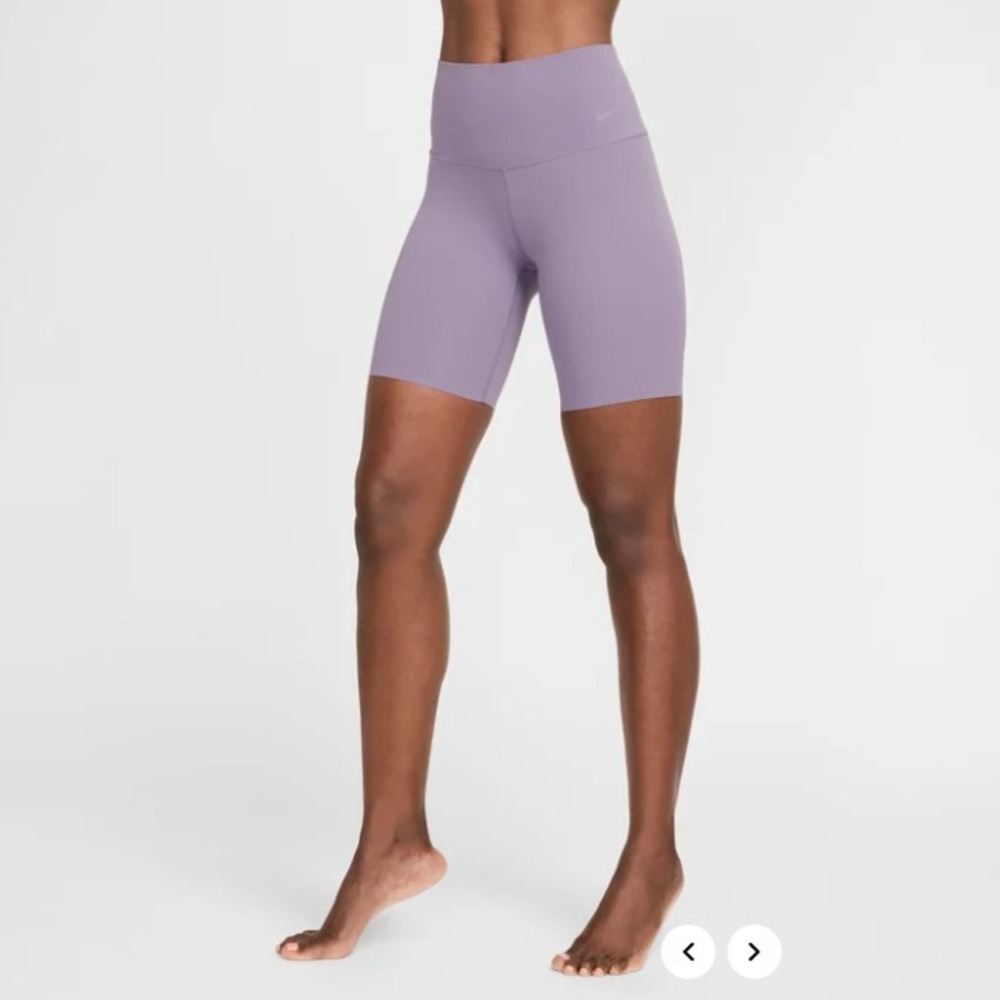 Nike Zenvy Women's SMALL High-Waisted 8" Biker Shorts in Daybreak/Black - $60 - Picture 3 of 8